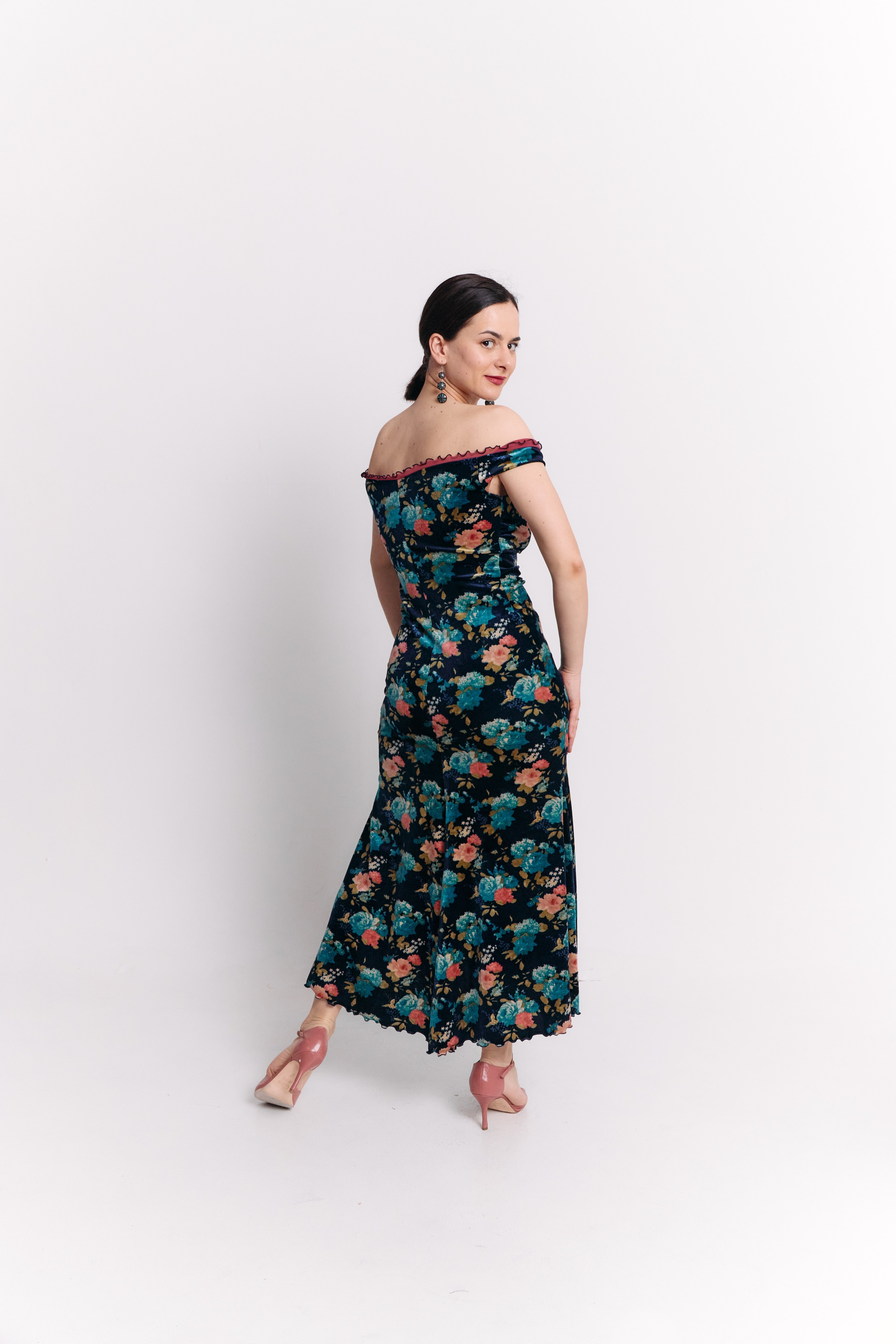 Mermaid Off-Shoulder Maxi Velvet Dress in Teal Floral